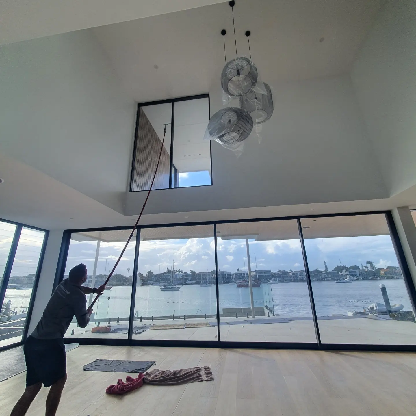 Sunshine coast mobile cleaning window cleaning
